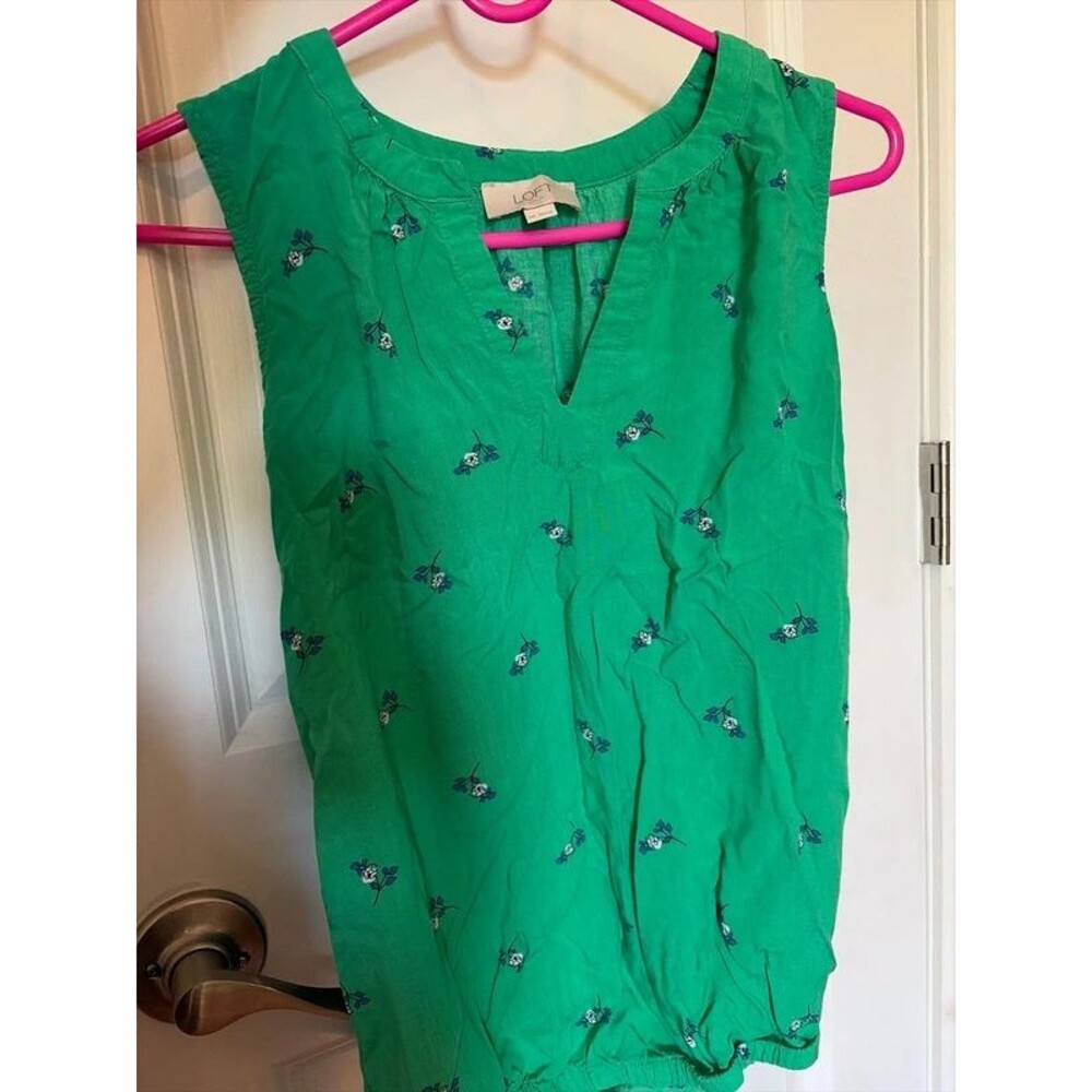 Woman v neck sleeveless top green size xs rayon